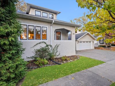 1038 Division St, Oak Park, IL, 60302