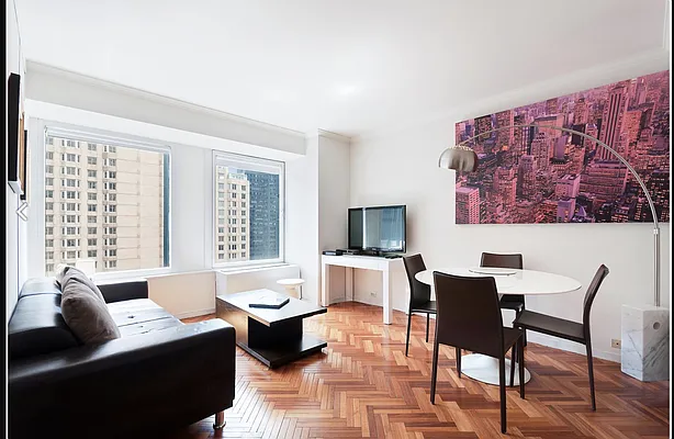 Rented by Warburg | media 19