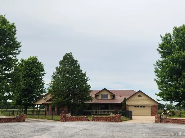 111 Deadwood Dr, Adair, OK 74330