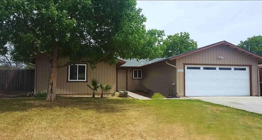 1st image of 870 E Cinnamon Dr