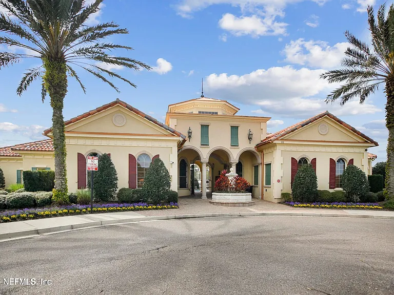 577 Porta Rosa Cir — Photo 40