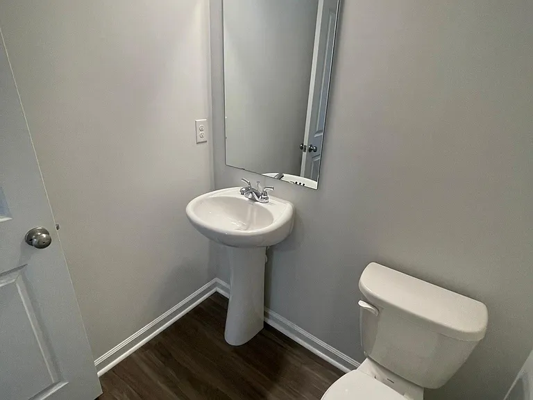 136 Braxton Dr — Photo 11