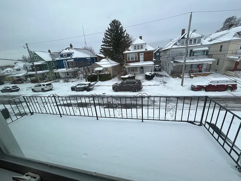 102 Sunset St — Photo 10