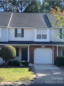 2058 University Heights Ln, Charlotte, NC, 28213