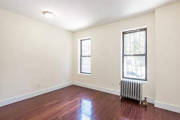 Rented by Nooklyn NYC LLC | media 34