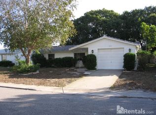 8930 Windsong Ln, Port Richey, FL 34668