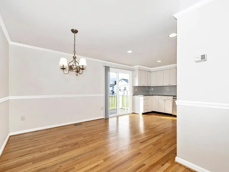 117 Valley View Ct — Photo 10