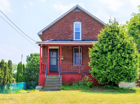 6 Breslin Avenue, Cohoes, NY 12047