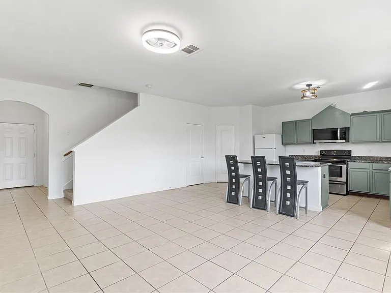 11017 Panther Ct — Photo 8