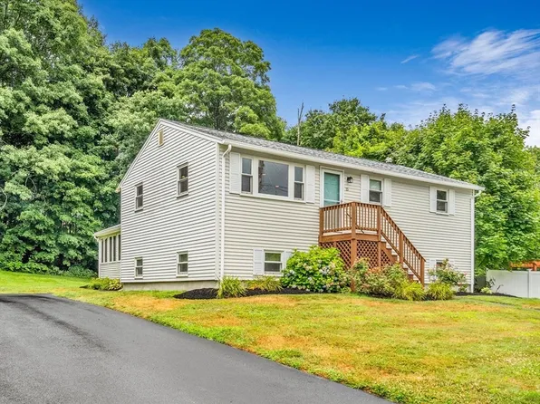 15 Huron Dr, Hudson, MA 01749