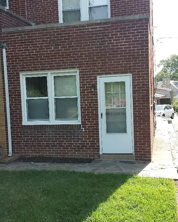 3134 New Castle Ave #1