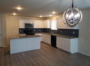 9924 Amosite Dr, Fort Worth, TX 76131
