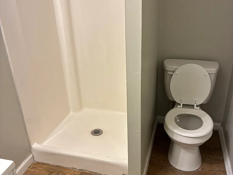 131 Wood St #103 — Photo 3