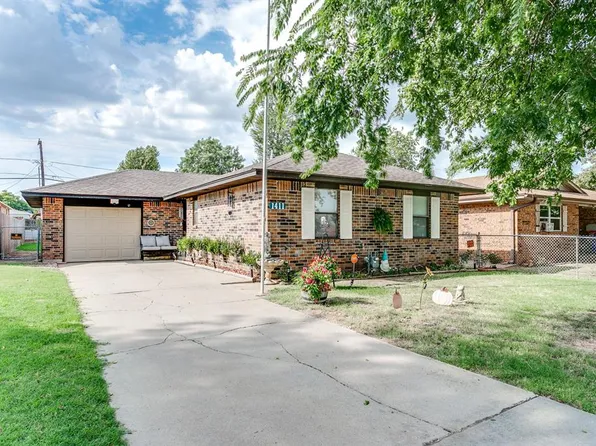 1411 W London St, El Reno, OK 73036