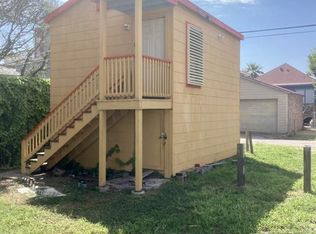 1907 O #1/2-C, Galveston, TX 77550
