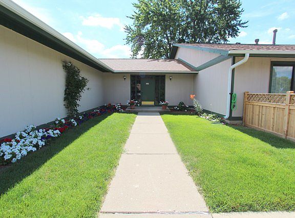 4th image of 4919 W Oakwood Dr