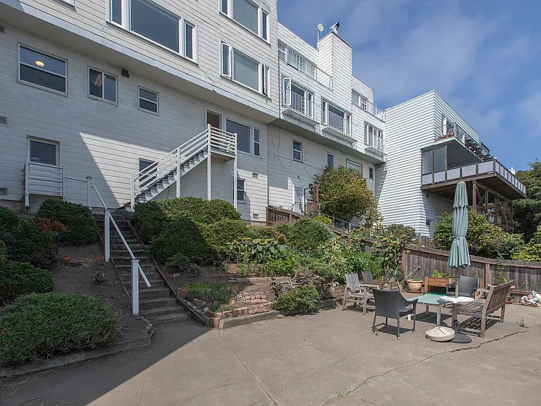 87-93 Lupine Ave #463R — Photo 26
