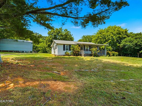 3rd image of 3317 Pink Hatcher Ln