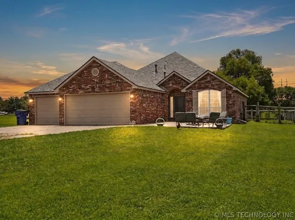 11316 E 180th St N, Collinsville, OK 74021