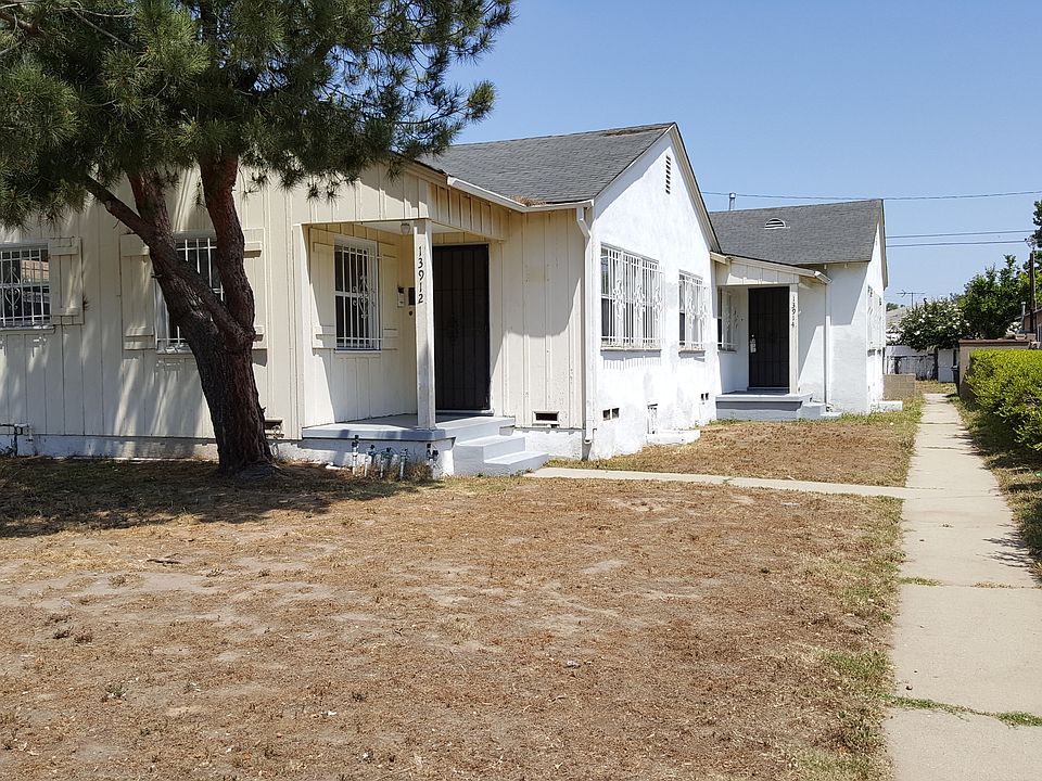 Duplex / Front House