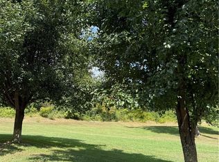65 Palmer Pl, Madison, WV 25130