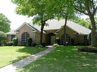 1351 Whispering Water Ln, Mansfield, TX 76063