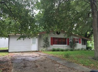 1411 Longleaf Dr SW, Live Oak, FL 32064
