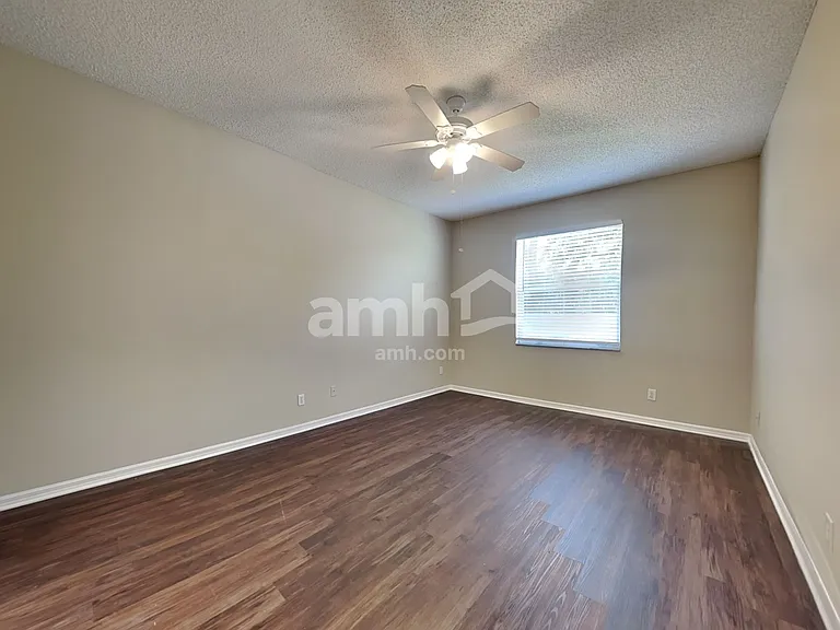 1345 Brooke View Dr — Photo 10