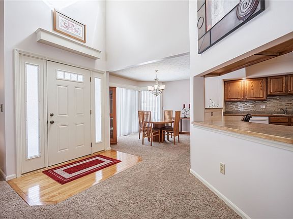 5th image of 65 Running Brook Ln