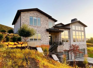 1104 W Olympic Cir, Midway, UT 84049