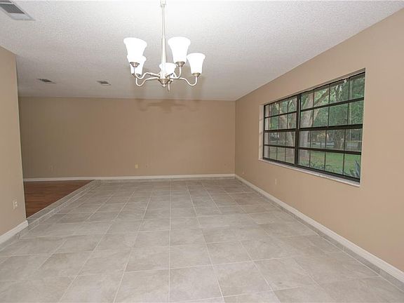 2nd image of 25636 Aberdovey Ave