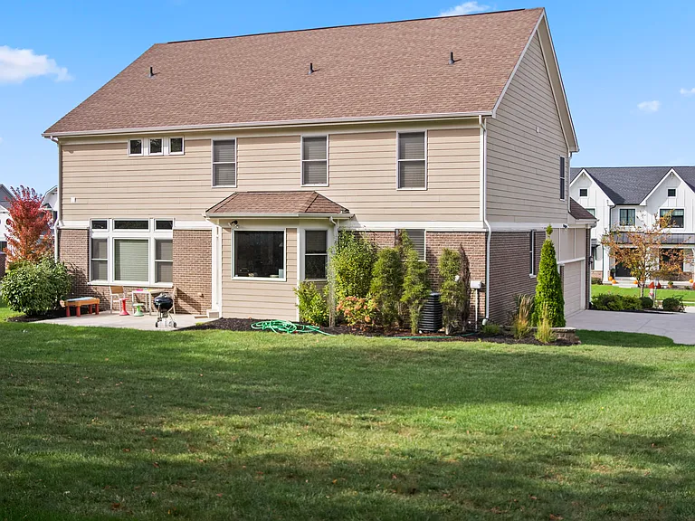 10599 Geist View Dr — Photo 50