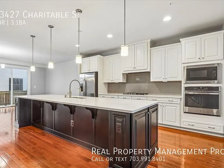 43427 Charitable St — Photo 7