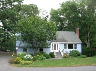 111 Kendall Rd, Lexington, MA 02421