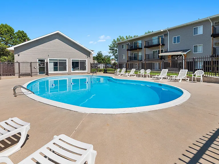 Canyon Lake Apartments — Photo 14
