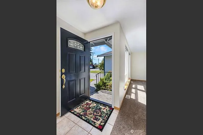 6402 Cypress St — Photo 5