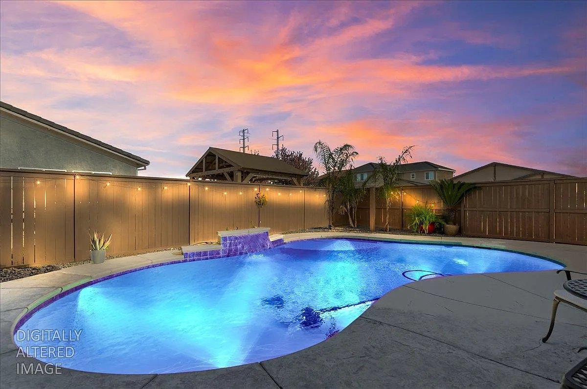 1257 Callison Way photo 1
