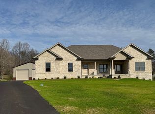 2880 N Luther Rd, Floyds Knobs, IN 47119