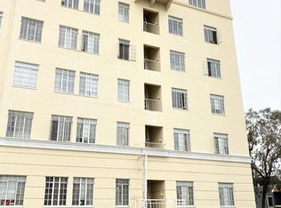 Chateau Nob Hill Towers, Los Angeles, CA 90057