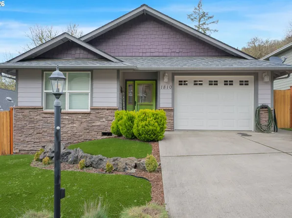 1810 NE Alameda Ave, Roseburg, OR 97470