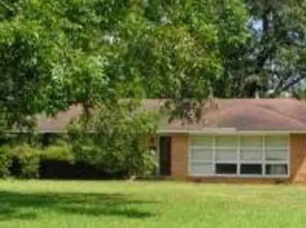8350 Pecan St, Citronelle, AL 36522