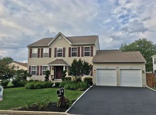 2607 Lillian Ave, Willow Grove, PA 19090