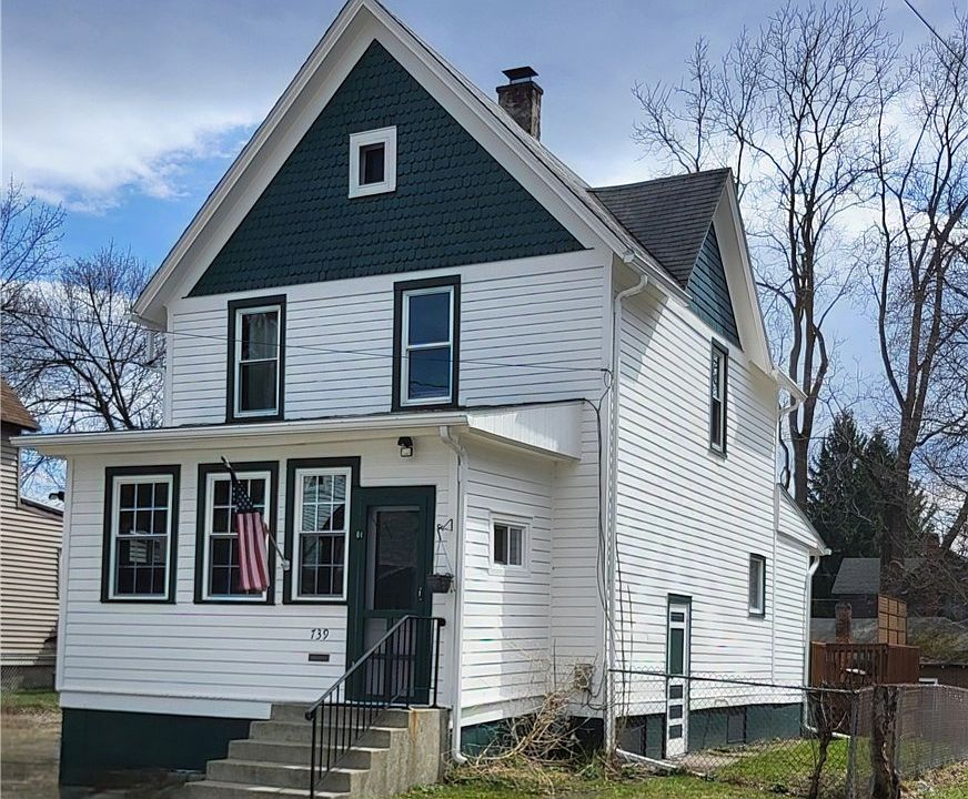 1st image of 739 Hopkins St