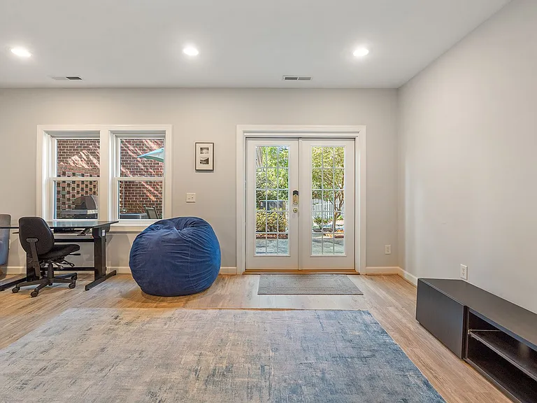 108 Westgreen Dr — Photo 37