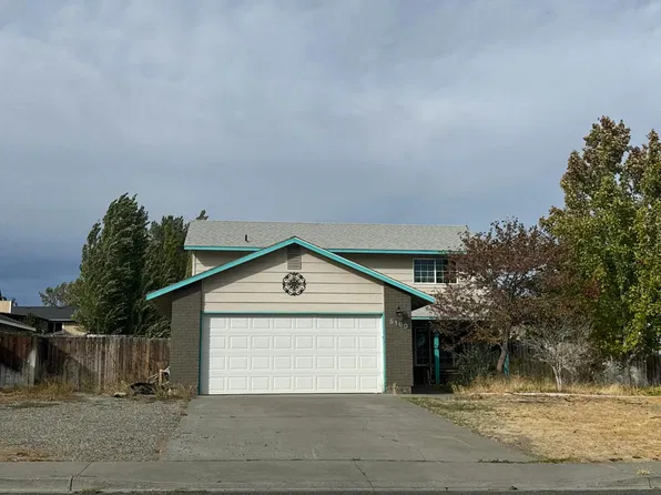 5160 Blue Jay Ln, West Richland, WA 99353
