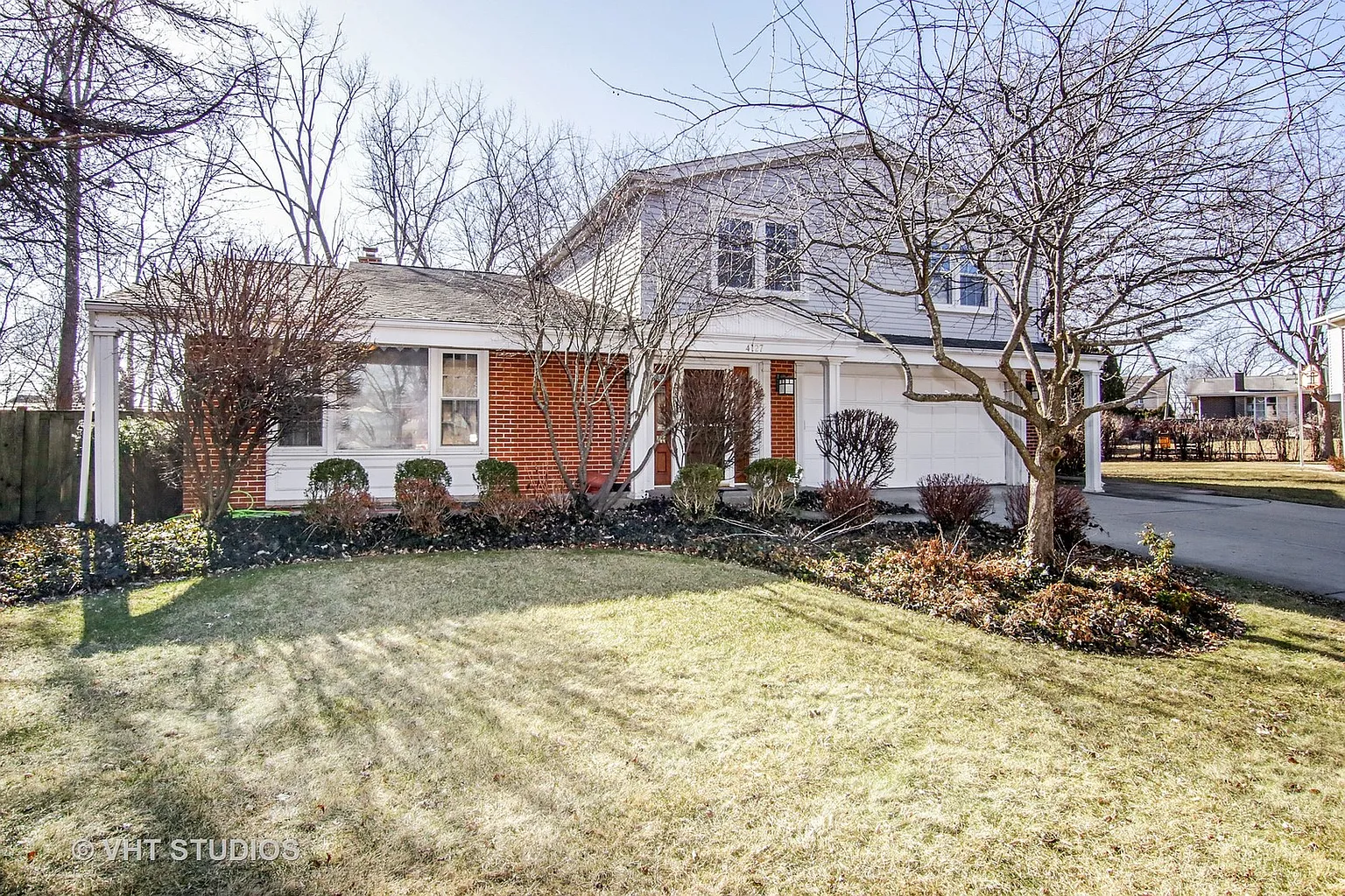 4127 Crestwood Dr photo 1