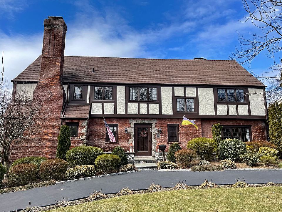 1st image of 73 Hothorn Ave