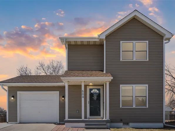 504 Brick St SE, Bondurant, IA 50035