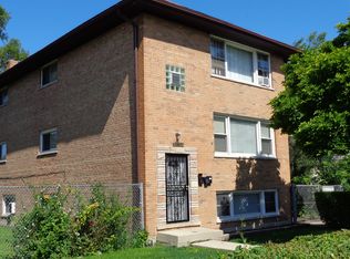 832 S 17th Ave APT 1, Maywood, IL