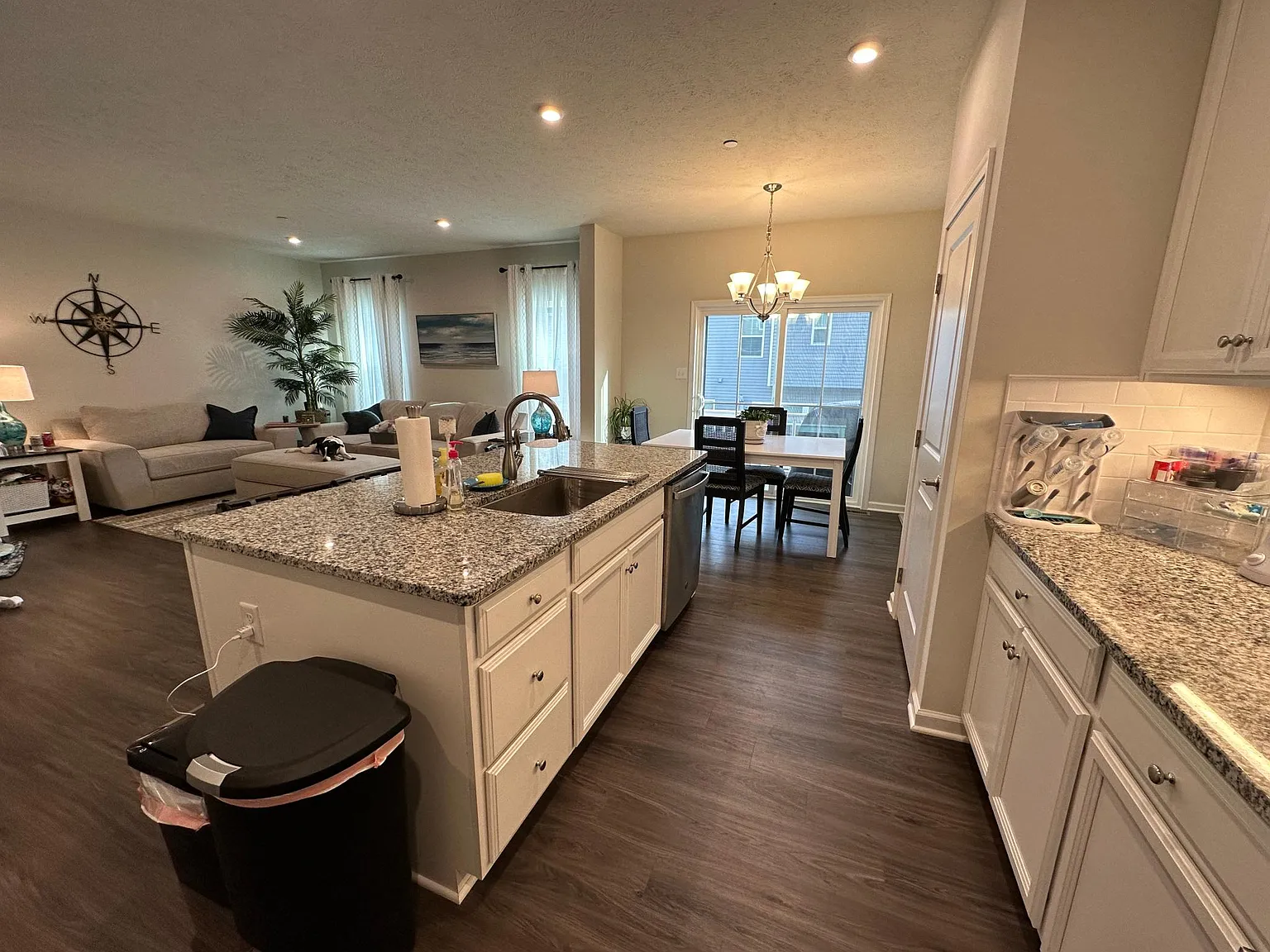 222 Cranesbill Dr — Photo 2